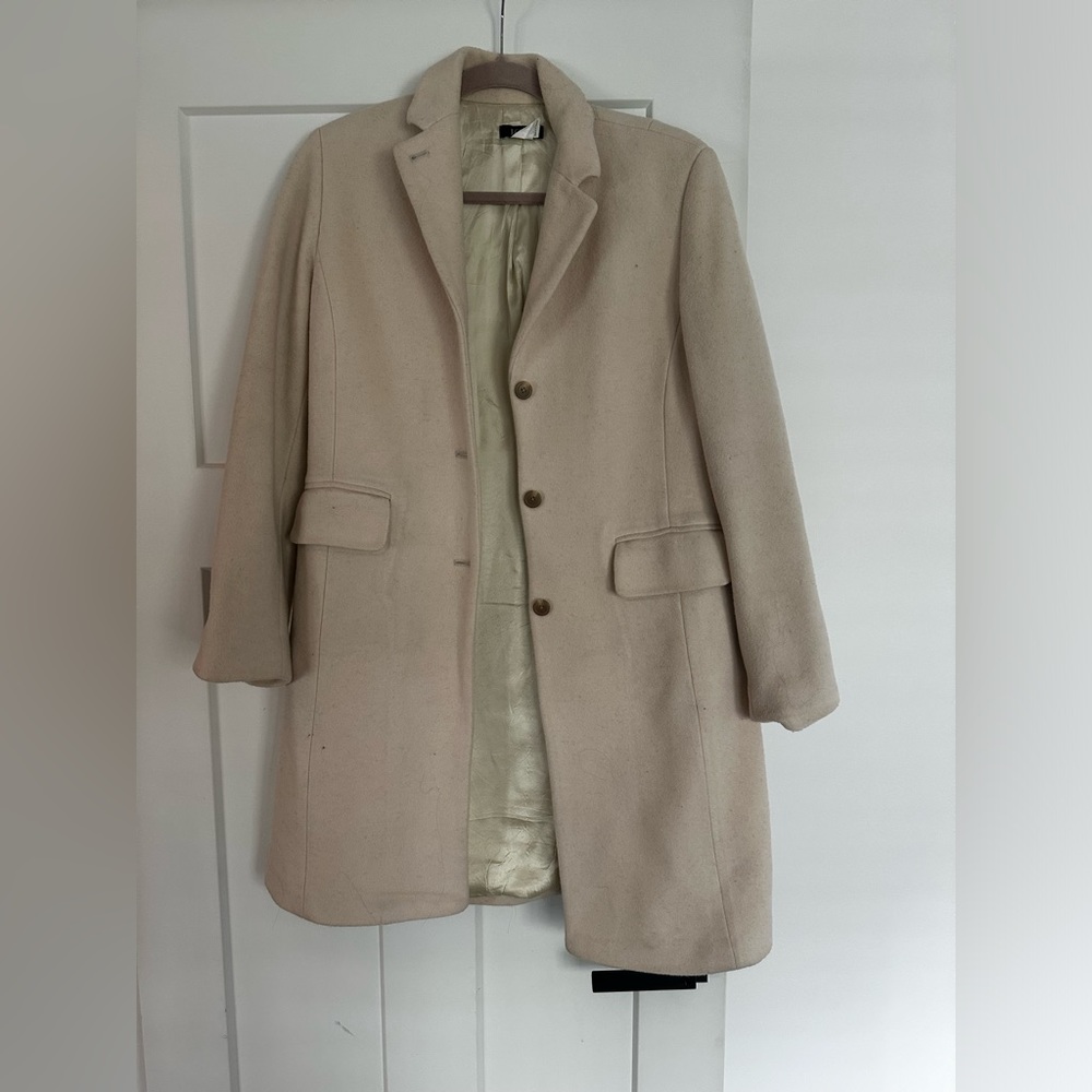 J Crew beige coat size 6 wool/cashmere blend